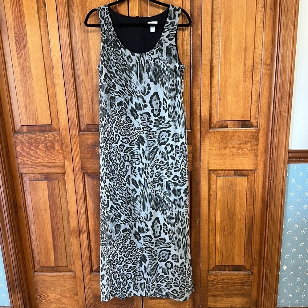 Chicos Sleeveless Scoopneck Black & Grey Animal Print Maxi Dress Size 1 Chicos